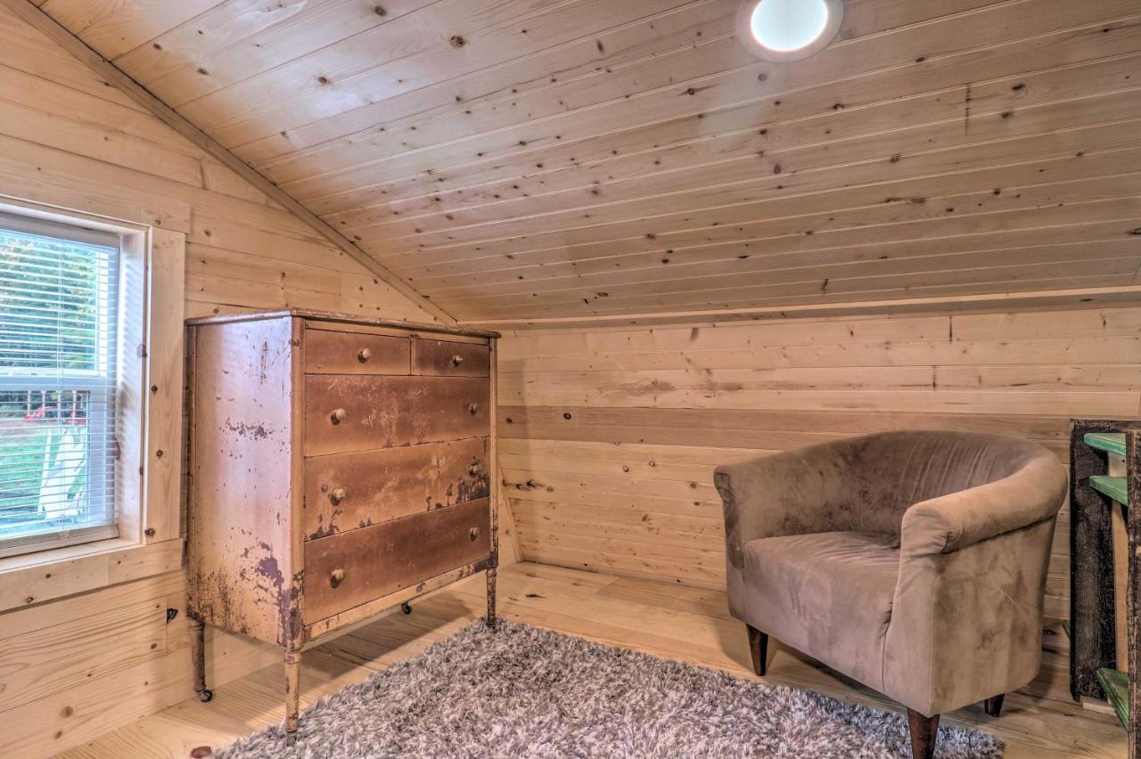 Rustic Hendersonville Farm Studio With Private Deck Dış mekan fotoğraf